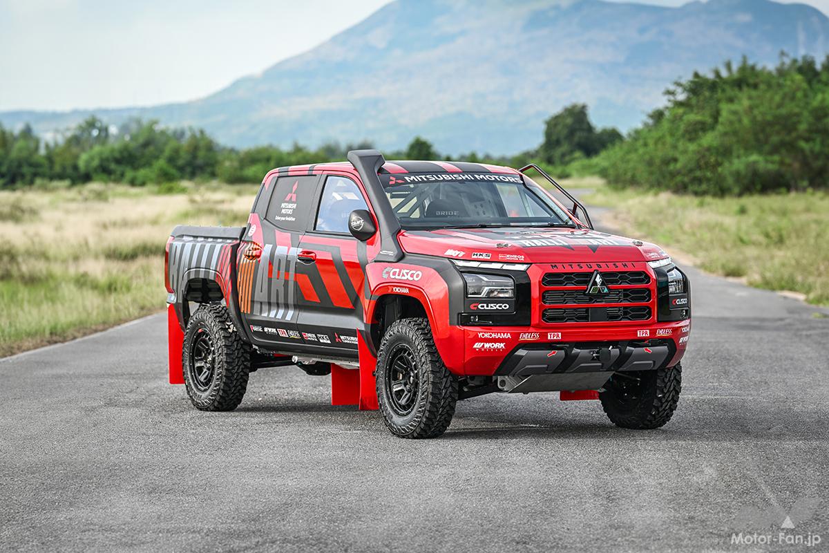 三菱といえばやっぱりラリー！WRCとパリ・ダカールの優勝車も展示され