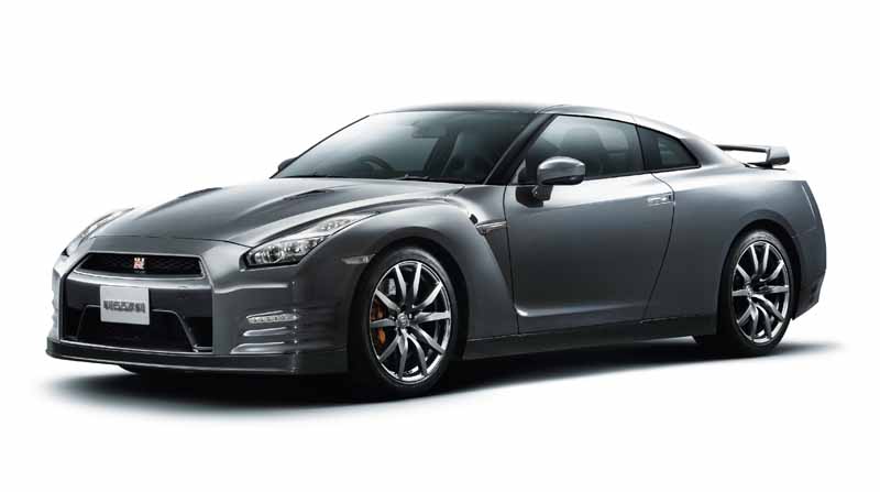 日産自動車、ニスモフラッグシップの「NISSAN GT-R NISMO」2017年