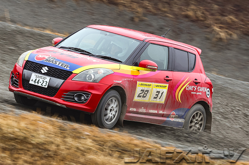 九州ダートラ開幕戦、関東に移るPN1+水野喜文選手が惜別の勝利を挙げる