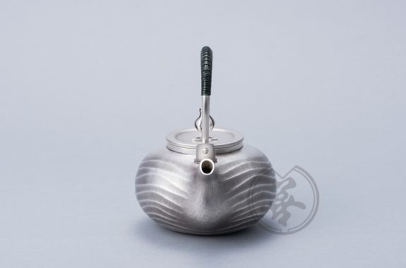 田中照一 純銀 湯沸4寸 波紋 | 森銀器製作所