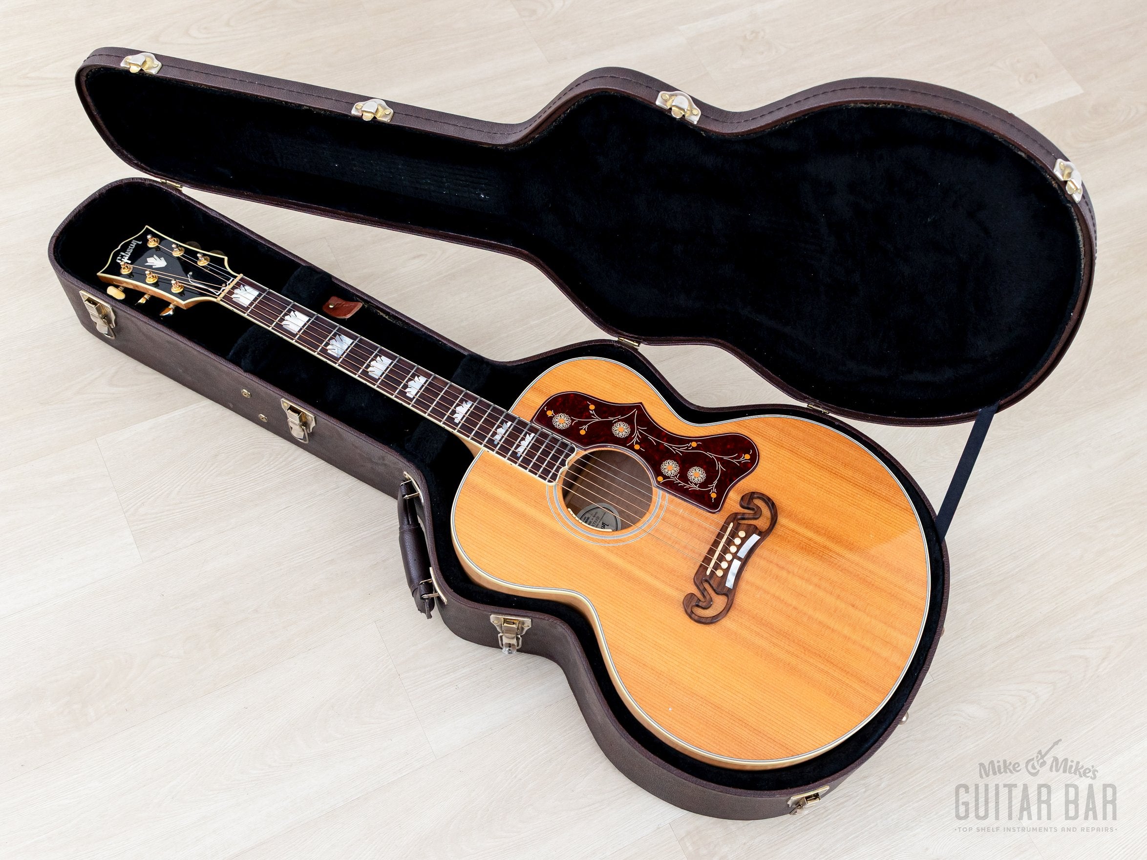 2019 Gibson SJ-200 Standard Jumbo Acoustic Electric Guitar Antique Nat