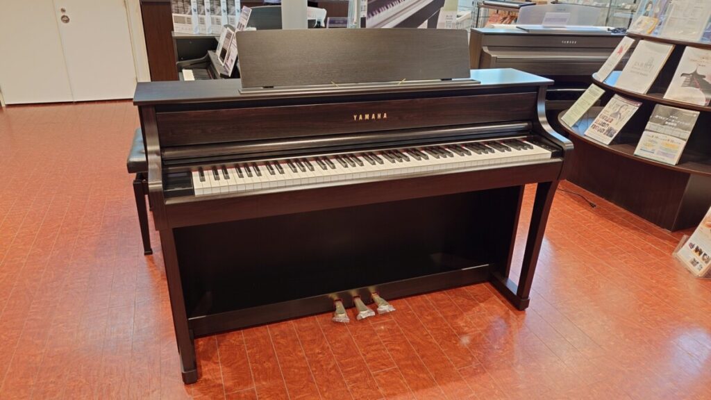 新製品】ヤマハクラビノーバ CLP-800シリーズ入荷！ | ピアノ専門店