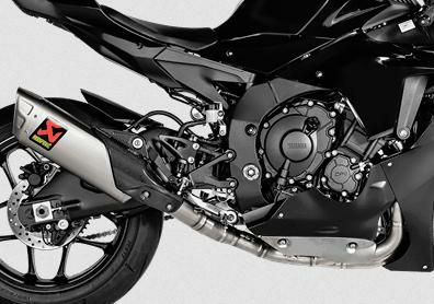 ヤマハ YZF-R1 R1M 15-25 アクラポビッチ スリップオンマフラー YZFR1