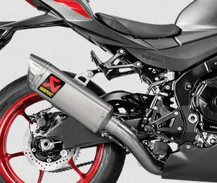 Akrapovic (アクラポヴィッチ) スリップオンマフラー・チタン・GSX