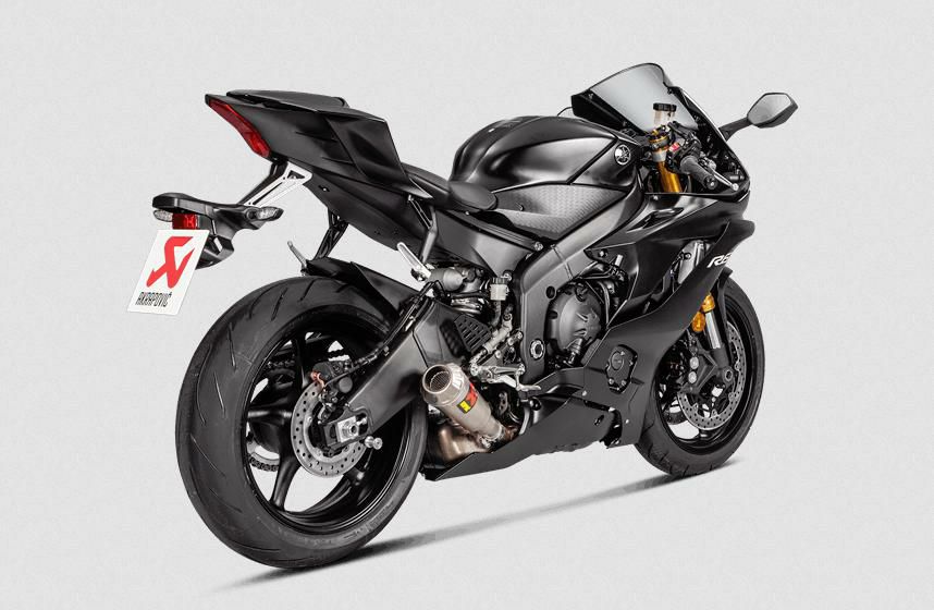 Akrapovic (アクラポヴィッチ) スリップオン・チタン・YZF-R6・06-20