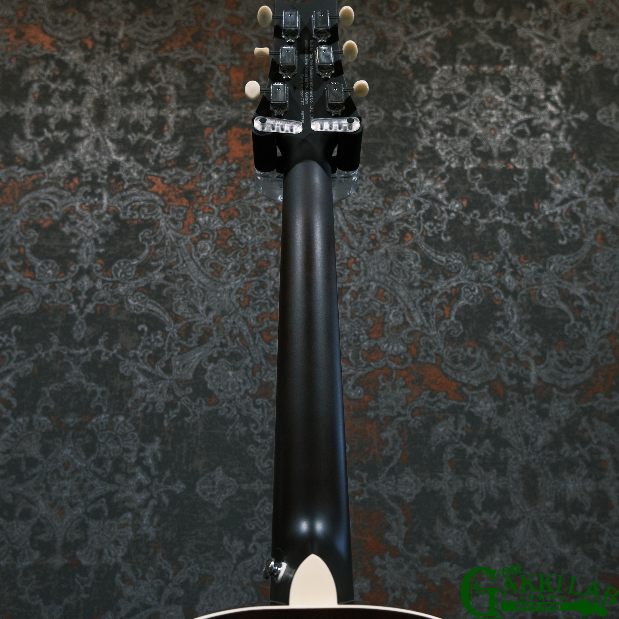 Paul Reed Smith(PRS) SE Parlor P20E w/Fishman Tobacco Sunburst