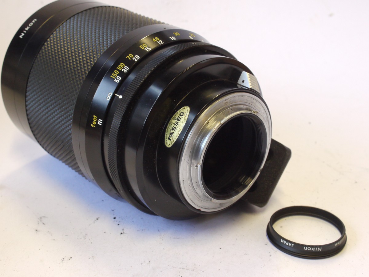 Nikon 500mm f8 Reflex Nikkor C Mirror lens with metal lens hood