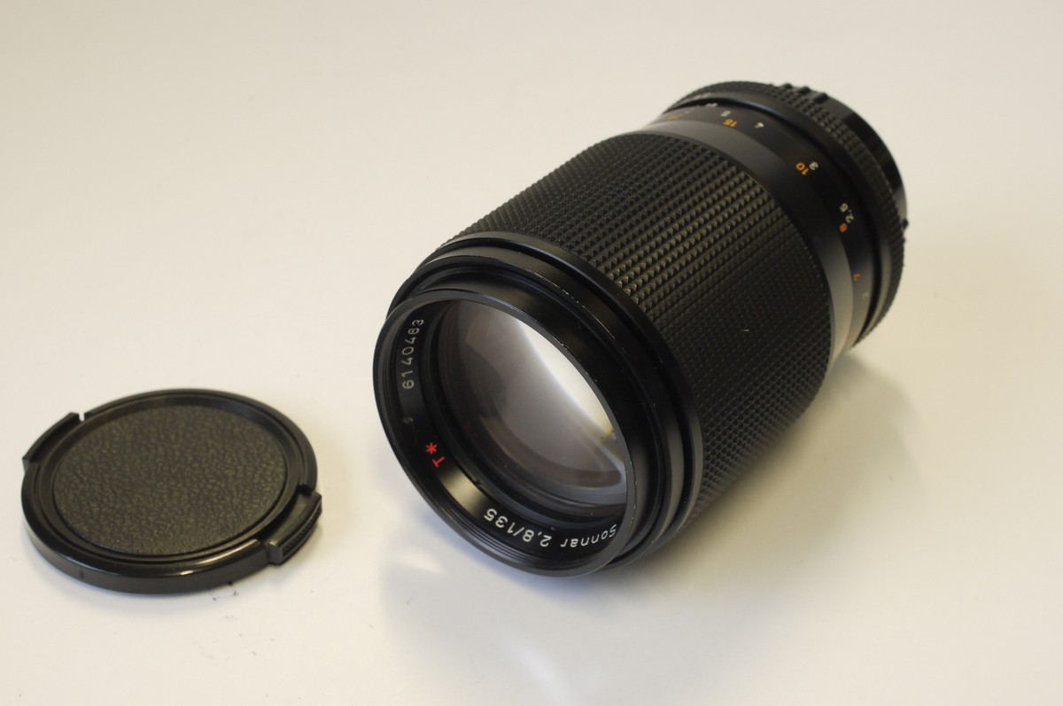 Carl Zeiss 135mm f2.8 Sonnar T* manual focus lens in Contax