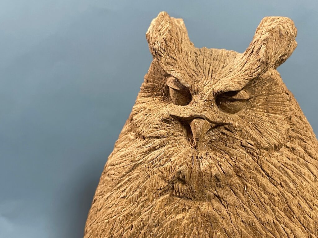 瀧口政満作、木彫シマフクロウの買取 | 骨董品・美術品・古道具・遺品