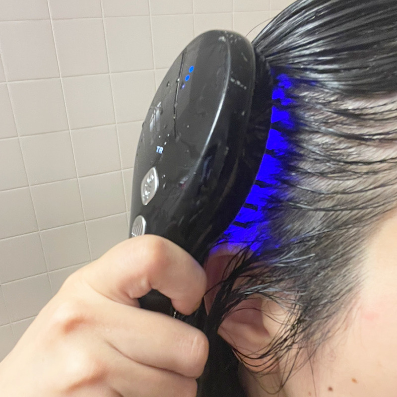 頭皮＆美肌ケアに◎話題の電気ブラシの効果や使い方を徹底レビュー