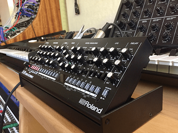 Roland Boutique SE-02 Review - An Unexpected Surprise
