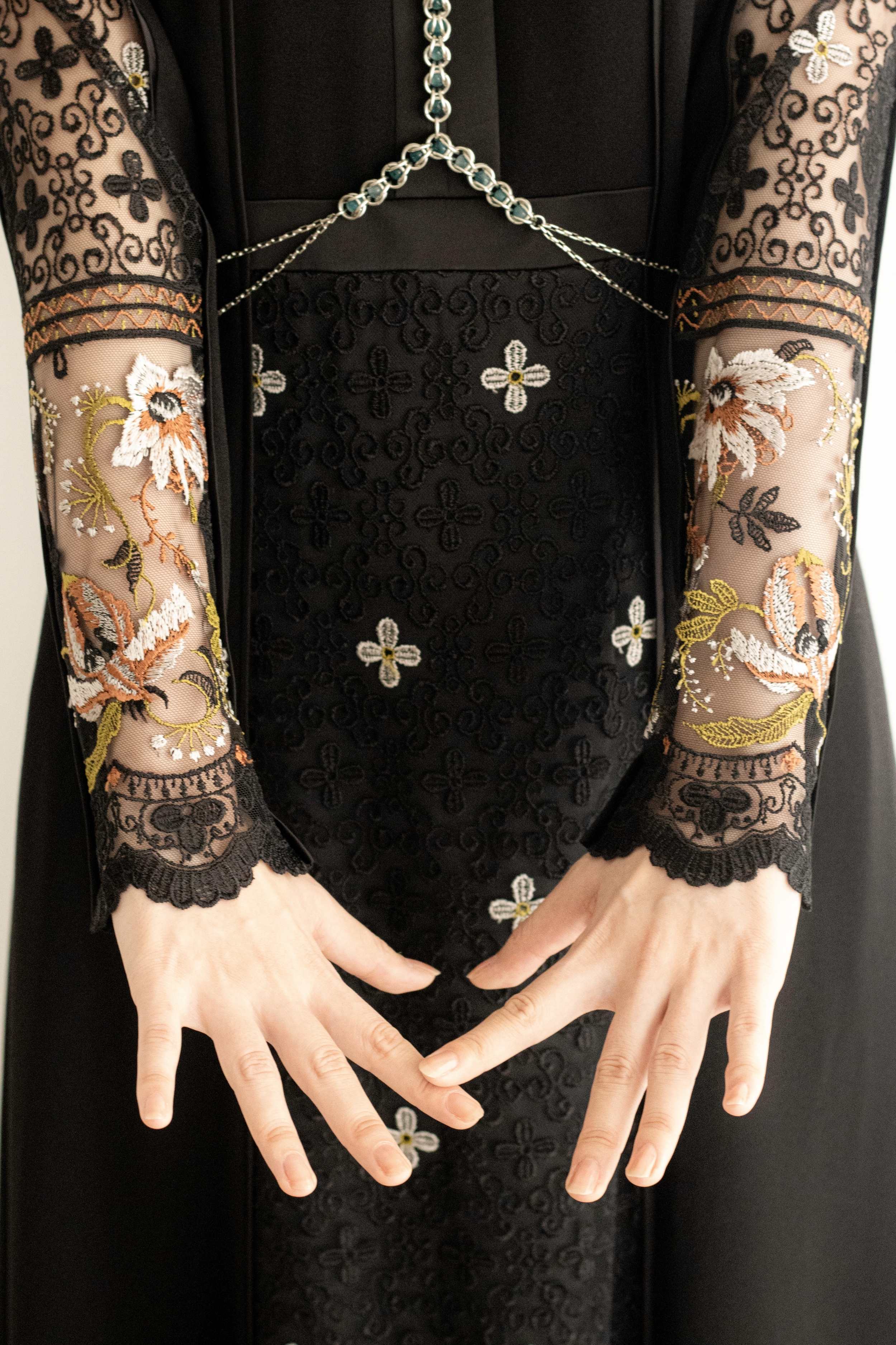 Framed flower lace dress