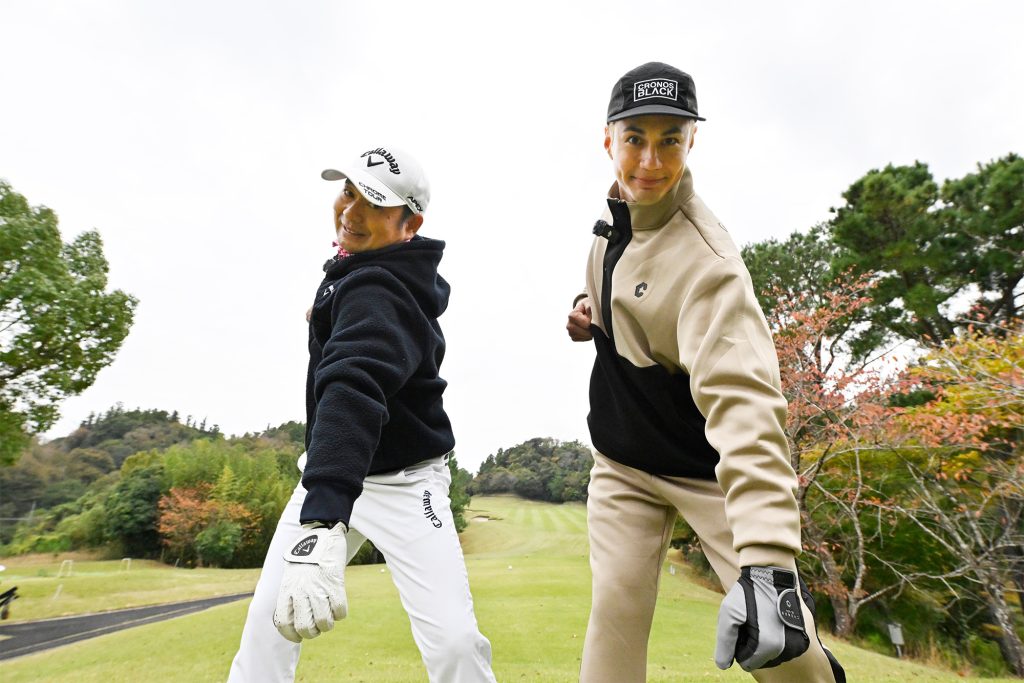 飛距離が伸びる体の使い方】＜後編＞“右肩の高さ”を保って振れば自然と