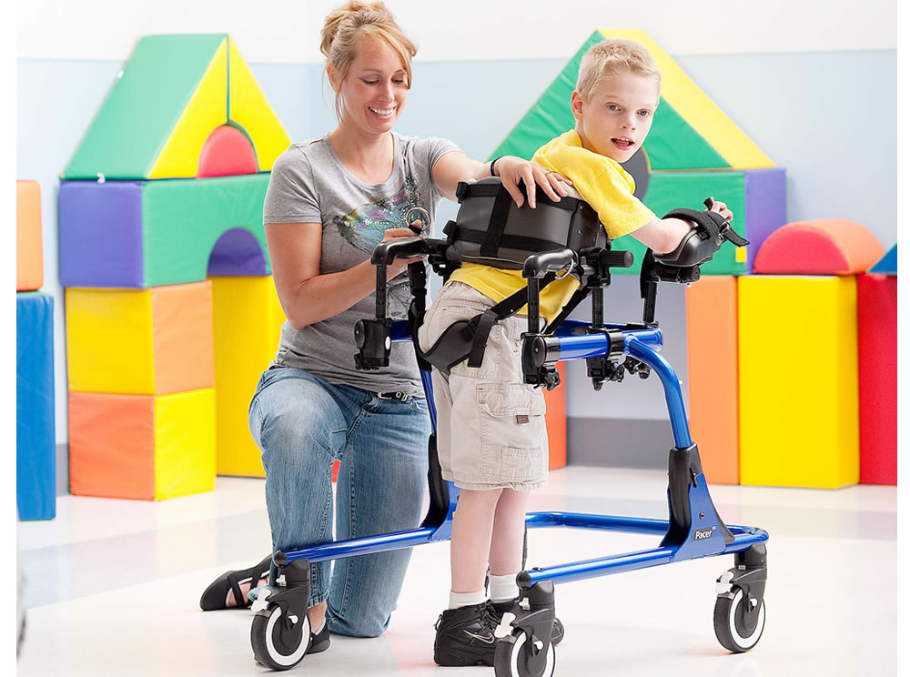 調節式歩行訓練車 リフトン ペーサー【Rifton Pacer】 : 歩行器、歩行