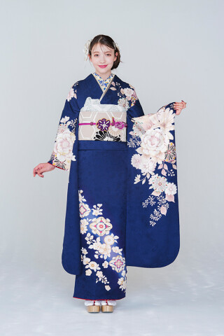 京都きもの友禅の振袖 /青色/キュート/牡丹柄/ No.1126 正絹 京友禅