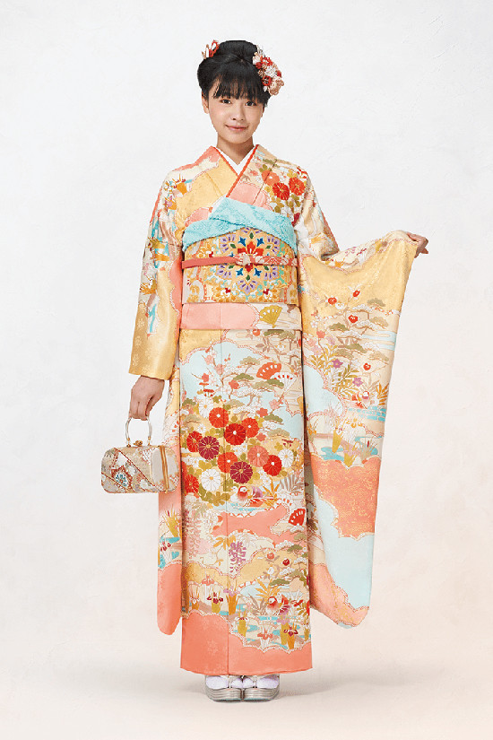 振袖 オレンジ他 青海沼 菊 紅葉 梅 金刺しゅう入り 振袖 オレンジ他