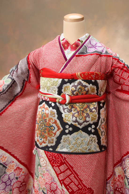 着物の館 いきさの振袖 /赤色/古典/牡丹柄/ 総絞り振袖 | My振袖