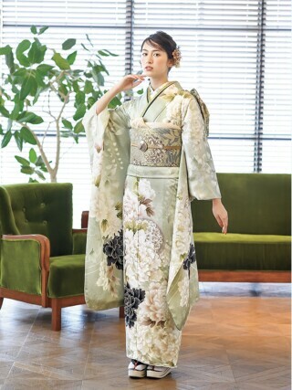 振袖フェアリーの振袖 /緑色/エレガント/牡丹柄/ 薄緑 | My振袖