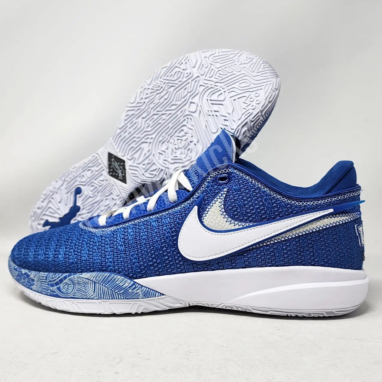 Nike LeBron 20 Kentucky Player Exclusive – mypekicks
