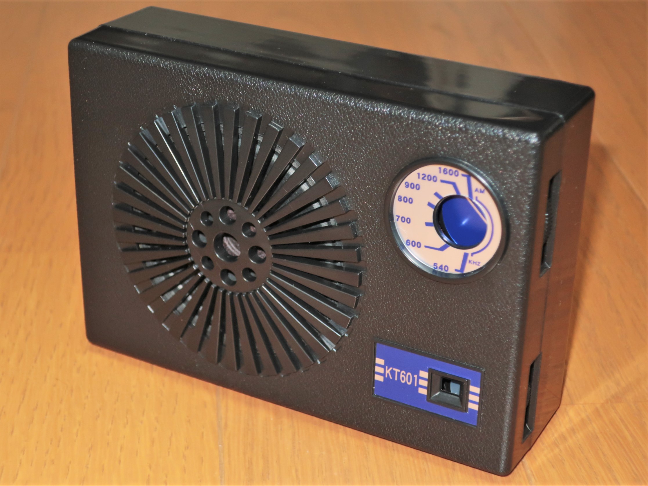 STANDARD SR-F663 6石トランジスターラジオ 青 ハンドル付き 子供の