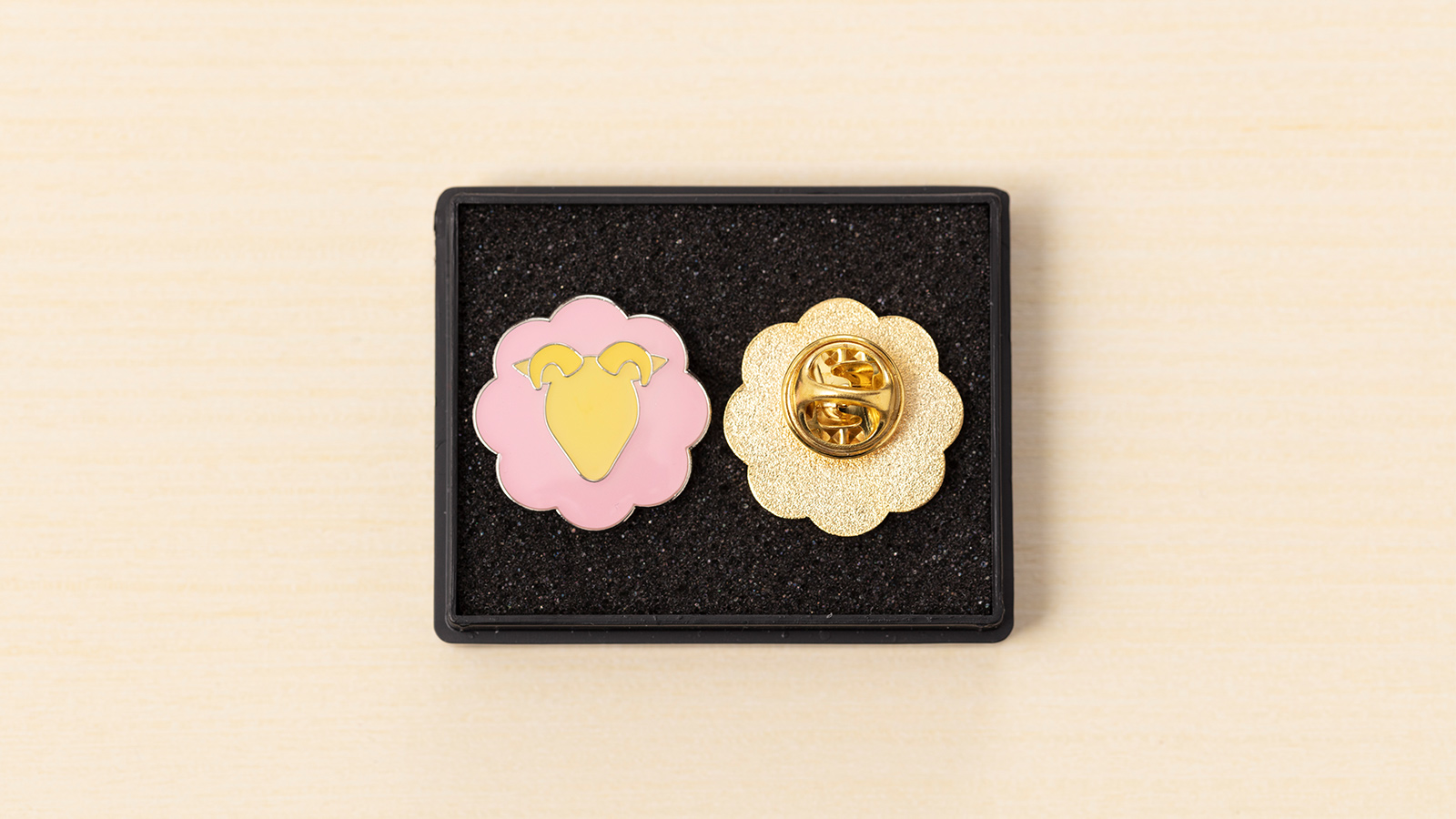 ピンバッチ - na!nanto（ナナント）- エンタメグッズ・オリジナル