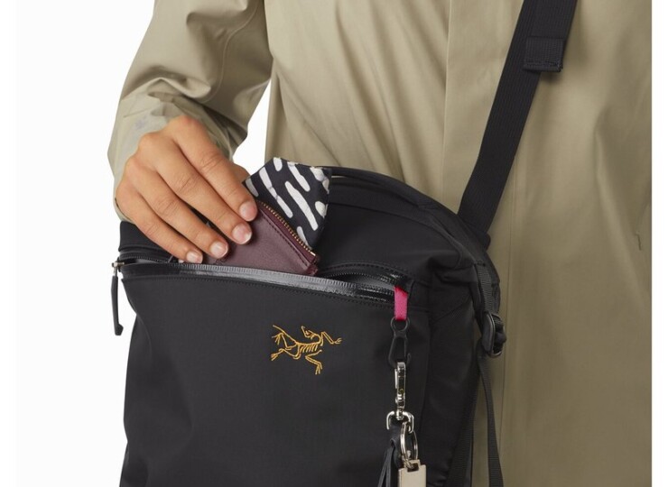 Arc'teryx アークテリクス アロー8ショルダーバッグ Arro 8 Shoulder