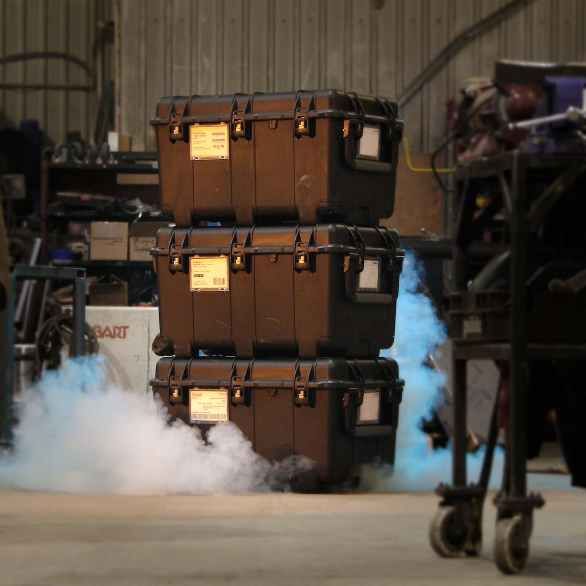 NANUK 975 Hard Case for Large Products and Storage