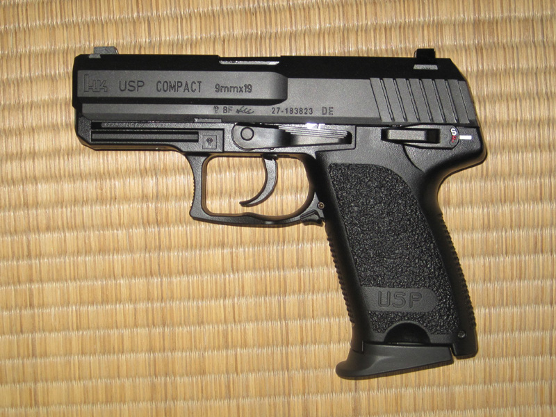 USP コンパクト (東京マルイ製・ガスブローバック)│ナナシノミコト