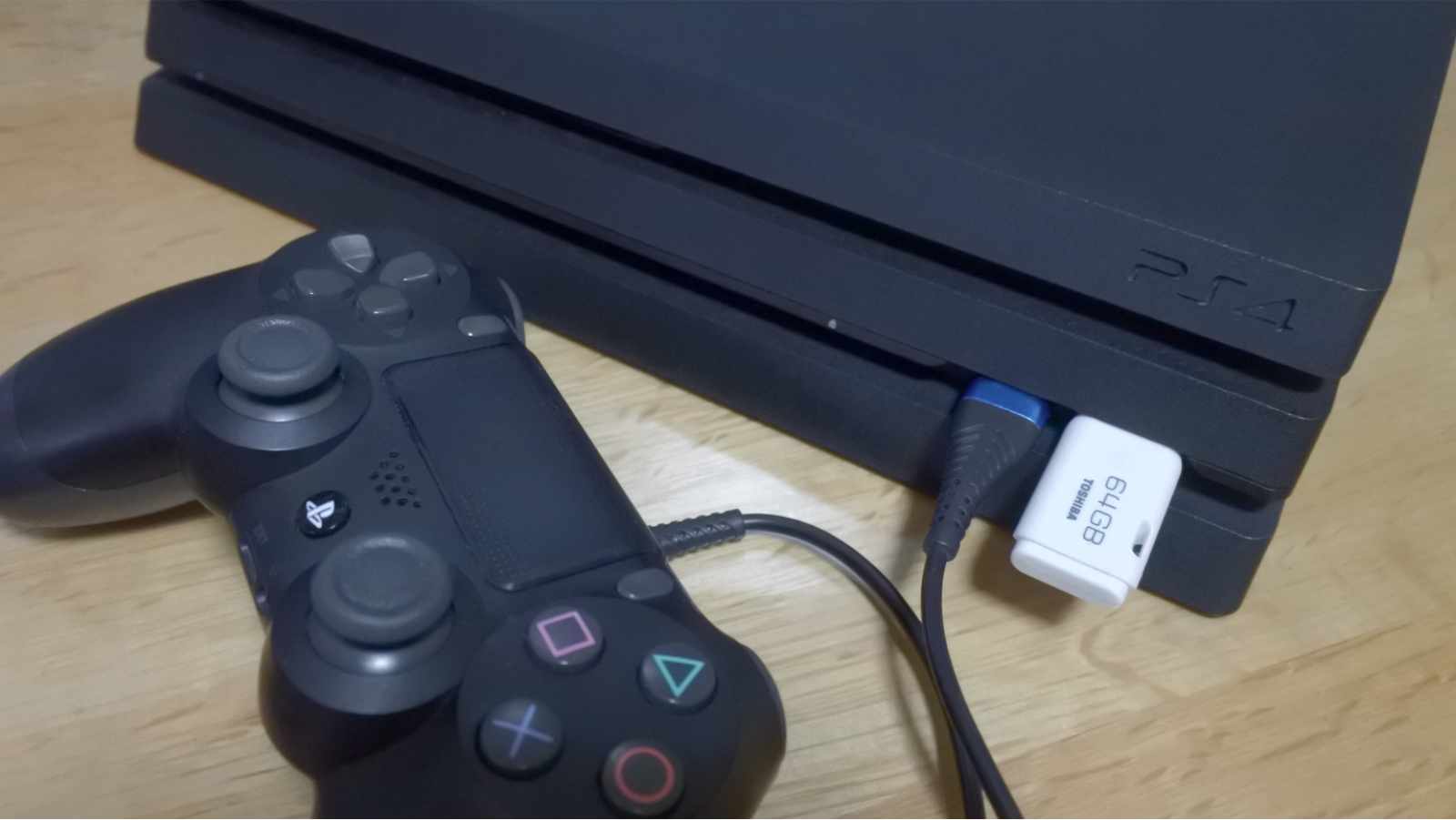 PlayStation4(Pro)を売却するので換装した内蔵ストレージを元のHDDに