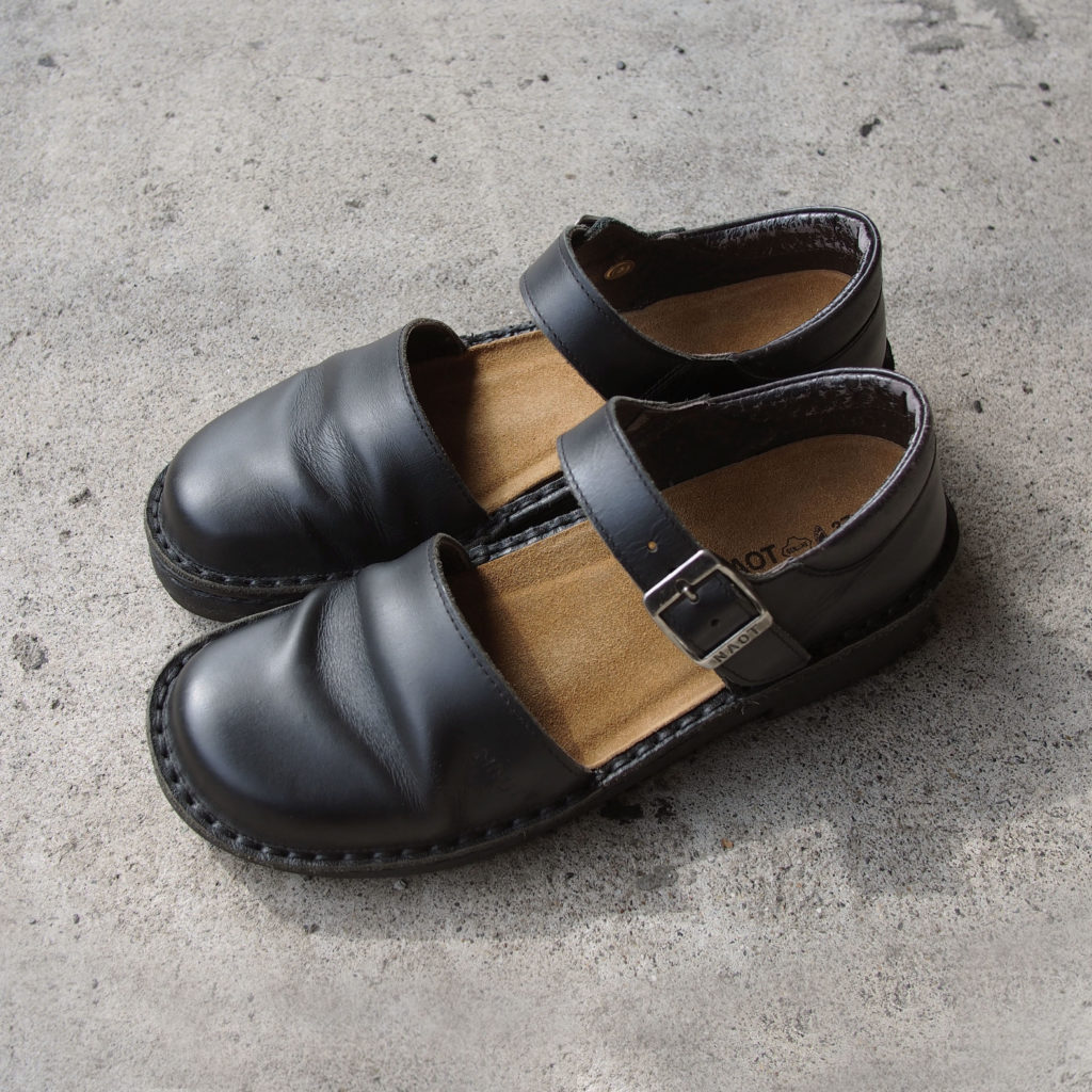 NAOT STORY -OLGA Matt Black- | NAOT ナオトジャパンオフィシャルサイト