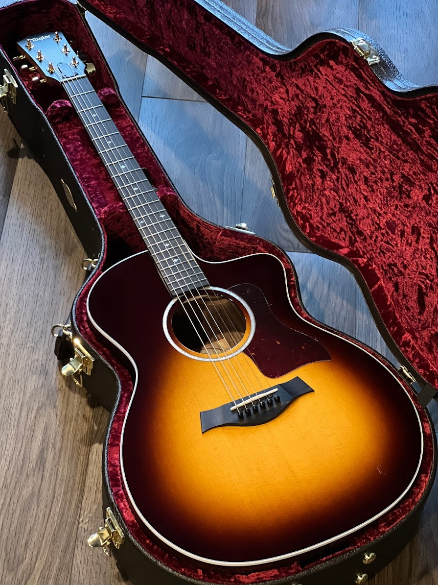 Taylor 214ce-SB Deluxe Acoustic Electric in Tobacco Sunburst