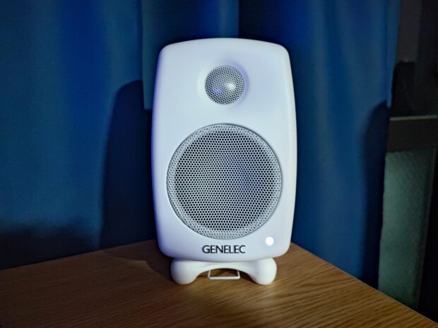 レビュー】 GENELEC G One｜ 8010との違いも解説 - 鍋ログぶろぐ