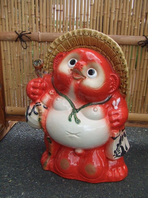 ta-307 カラー風水赤色狸（18号）｜信楽たぬき専門店/ネットショップ