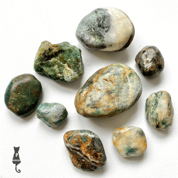 新潟県・富山県：翡翠が拾える！糸魚川「ヒスイ海岸」へ | 中のさん家