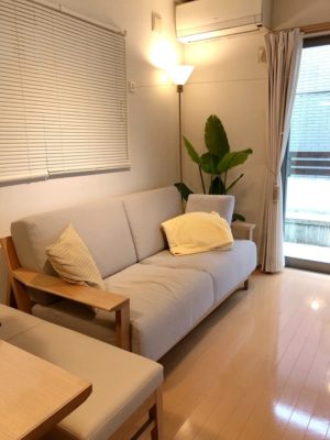 無印良品】ウッドフレームのソファーを購入しました！ | 片づけものさし