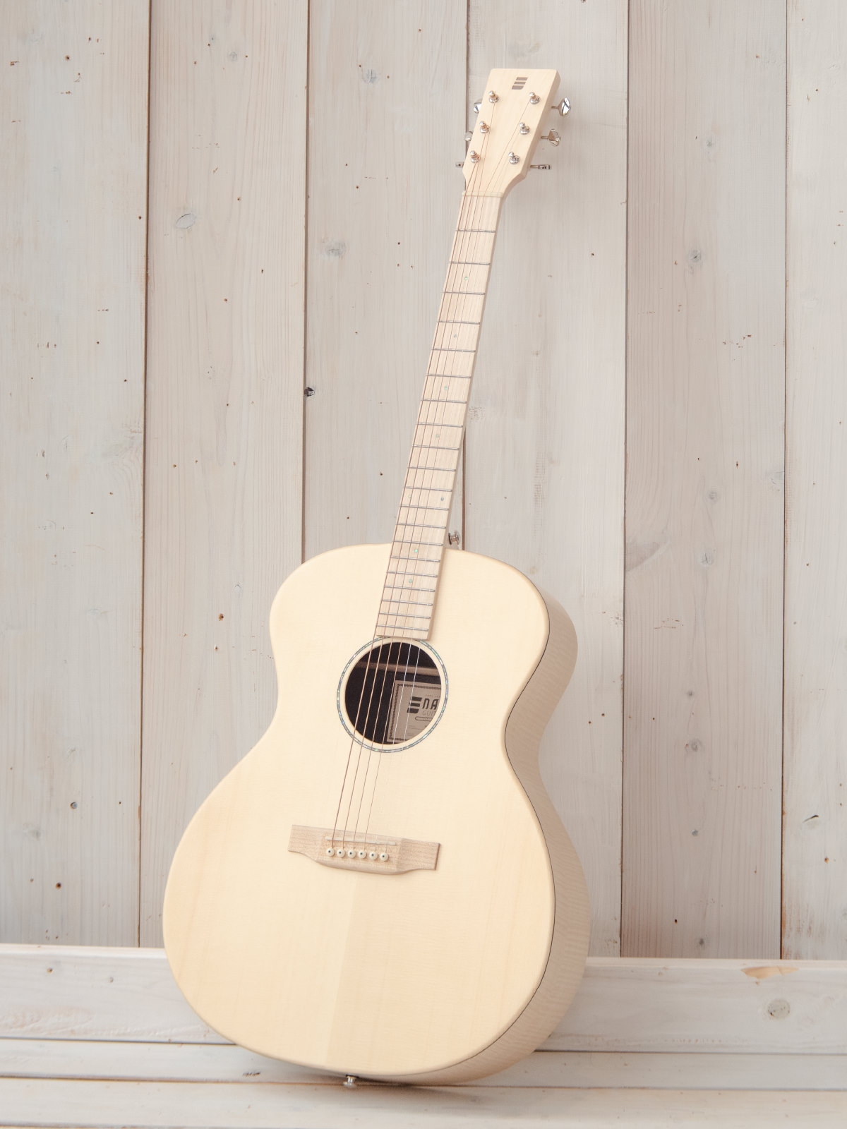 shiro | REGULAR MODEL | NAGI GUITARS