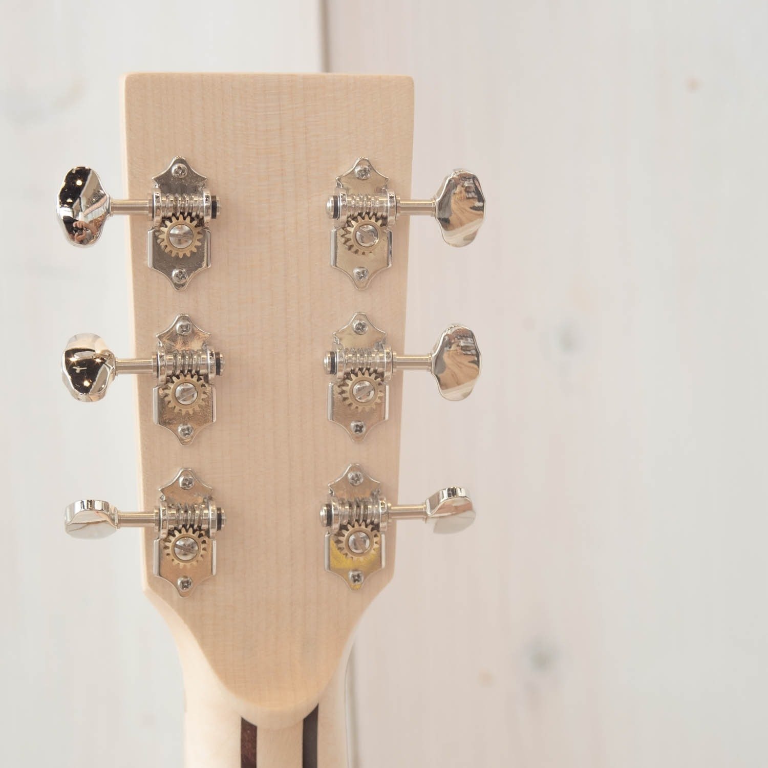 shiro | REGULAR MODEL | NAGI GUITARS