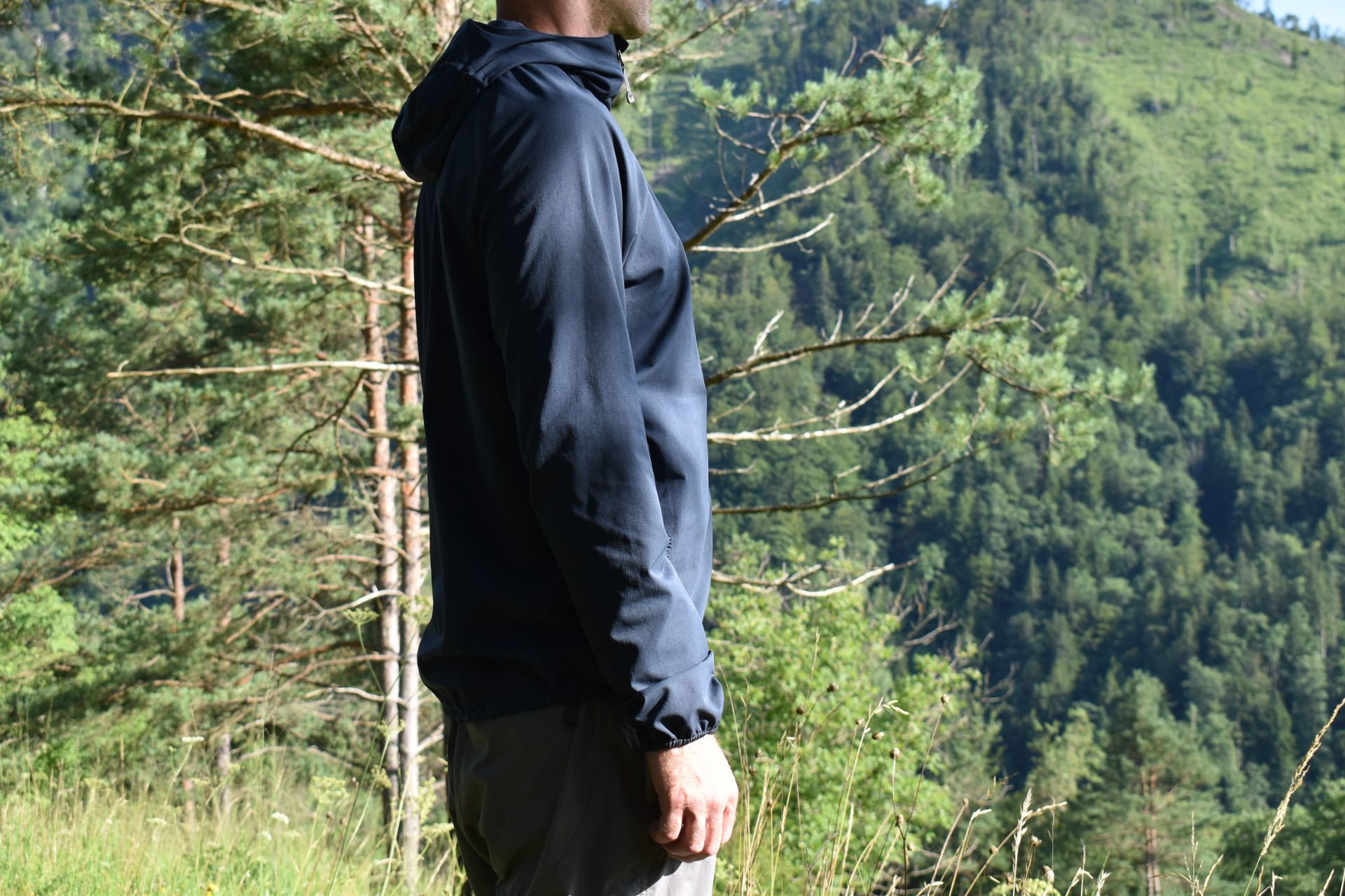 Houdini Daybreak Softshell Jacket Review | Nail the Trail