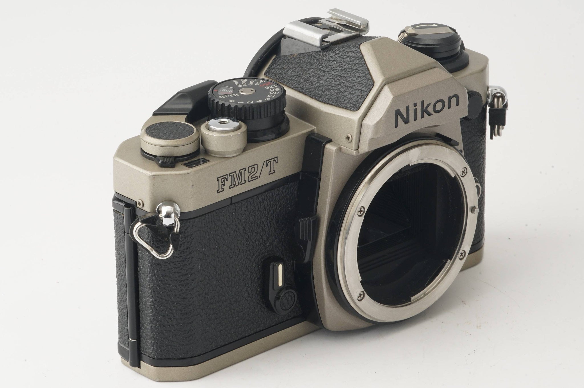 Nikon FM2/T Titan SLR Film Camera – Natural Camera / ナチュラルカメラ