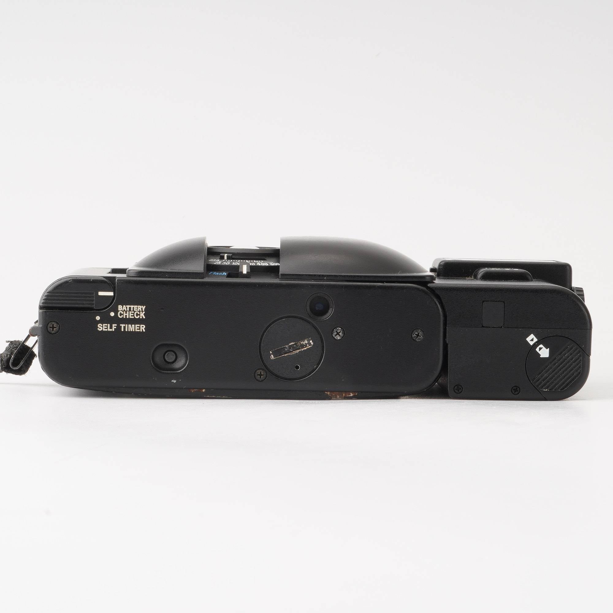 オリンパス Olympus XA2 35mm F3.5 / Electronic Flash A11 – Natural