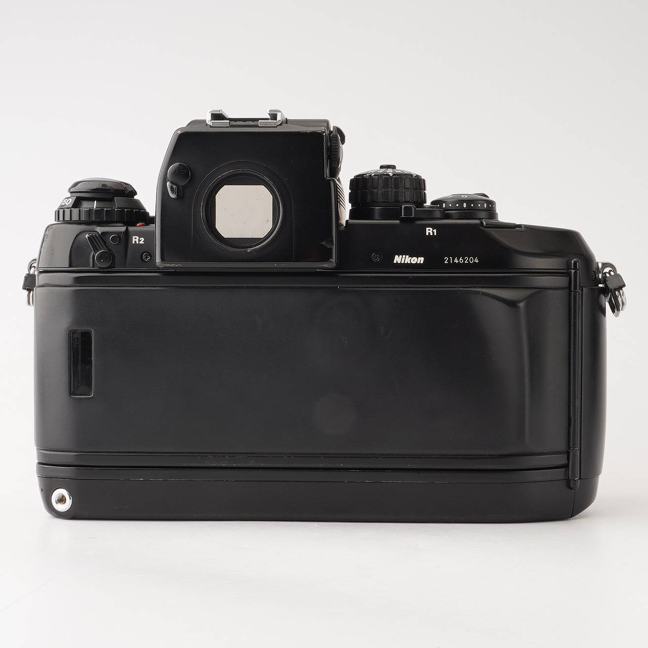 Nikon F100 一眼レフカメラ 28-85mmレンズ付き Nikon F100 一眼レフ