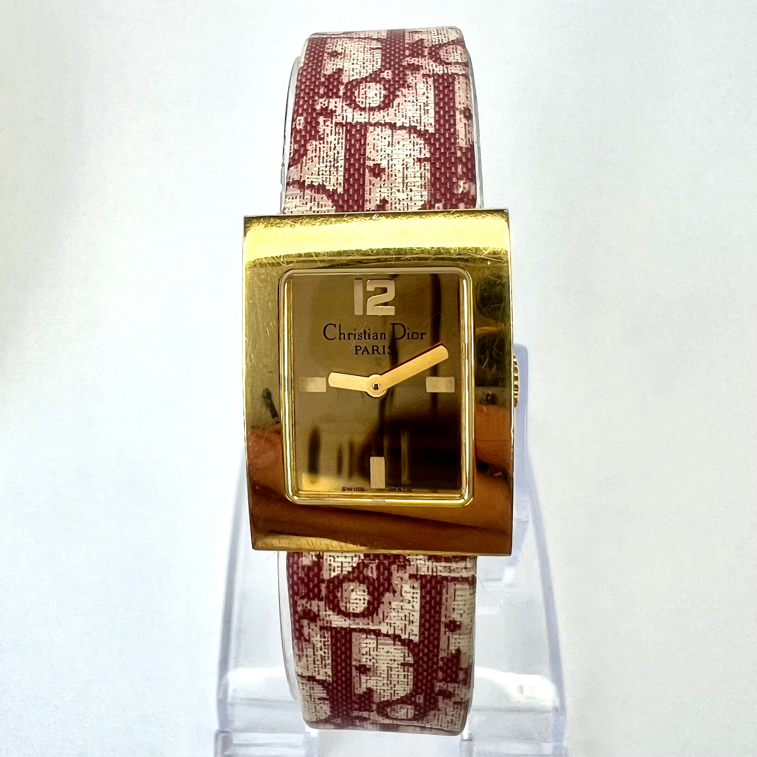 IMG_9679.jpg?v=1716692873&