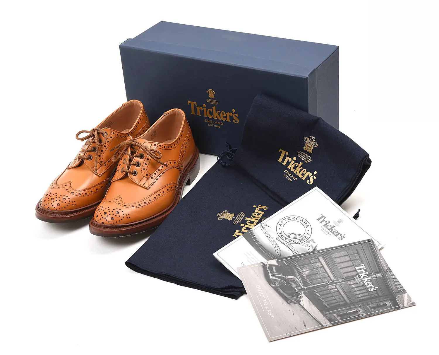 トリッカーズ M5633/38 BOURTON Acorn Antique