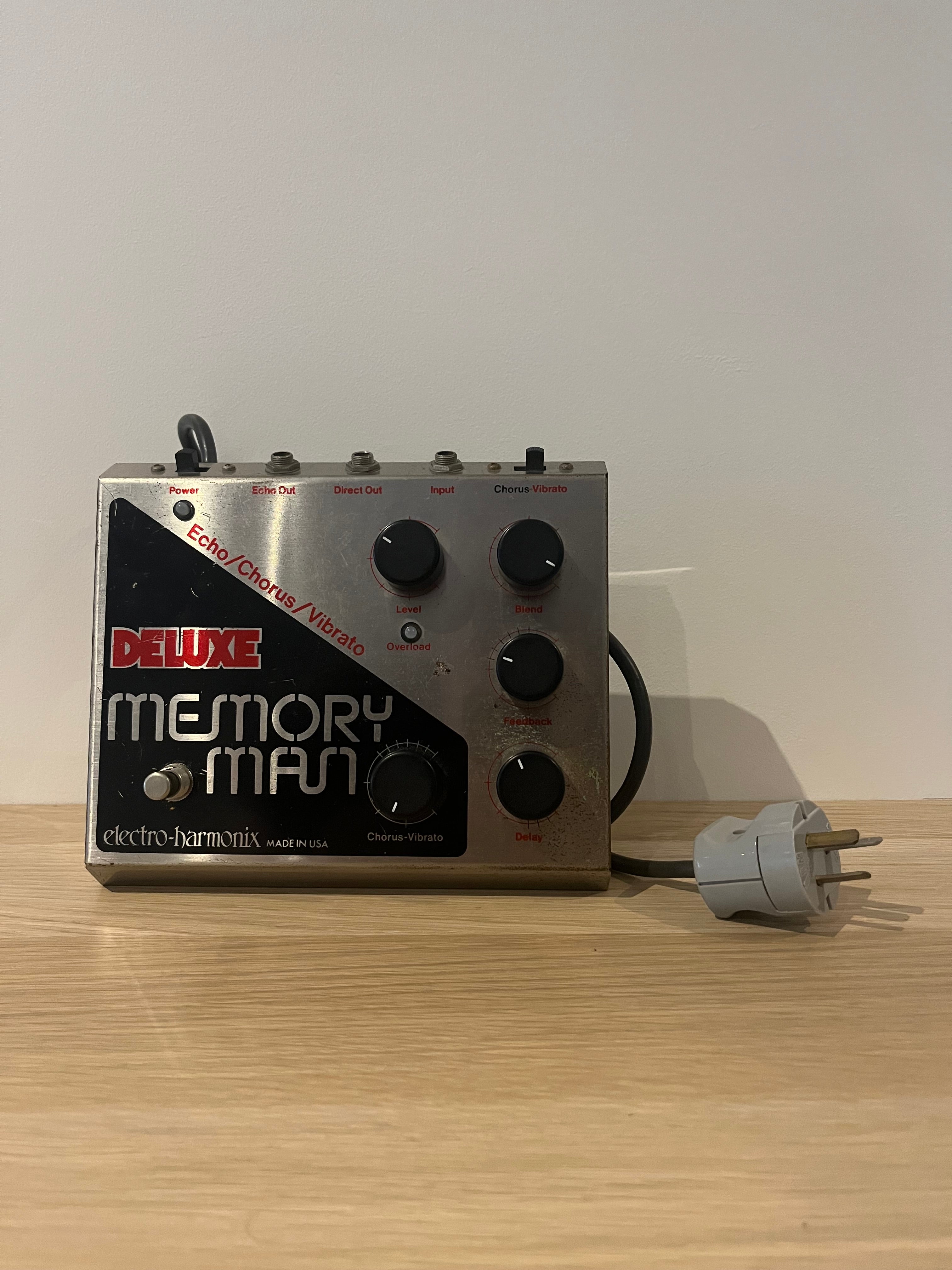 Electro Harmonix Deluxe Memory Man 240v - preowned – Nautilus