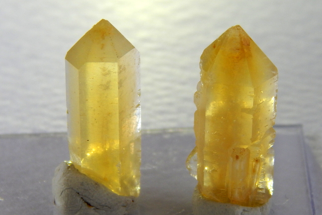 国産鉱物 奈良県 天川村 五代松鉱山産 レモン水晶 奈良県 五代松