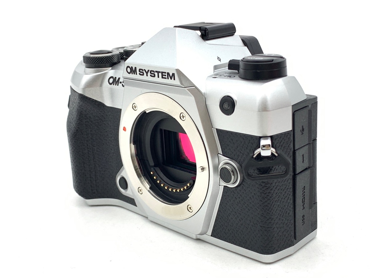 中古：A(美品)】OM SYSTEM OM-5 Mark II ボディ シルバー | 2443801536503