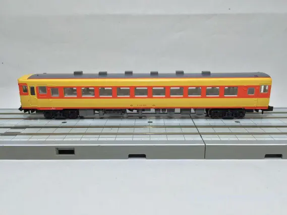 キハ58系 修学旅行色 入線です。 KATO 10-464 | NGaugeJP - 横濱模型