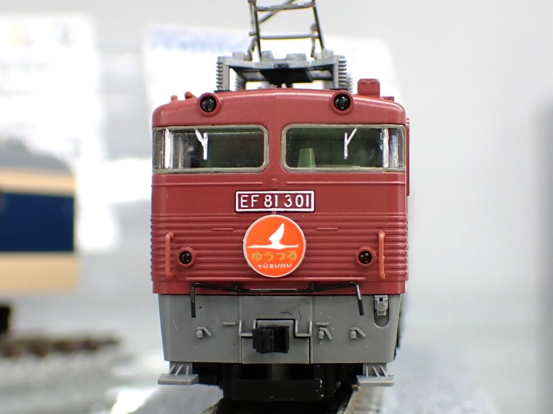 TOMIX EF81-300形電気機関車(1次形・ローズ・田端機関区) 品番：7177