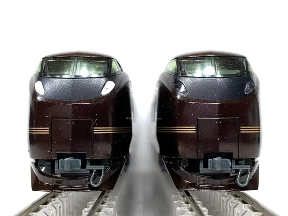 E655系 なごみ(和)と特別車両が入線しました。 KATO 10-1991 / 4935-1