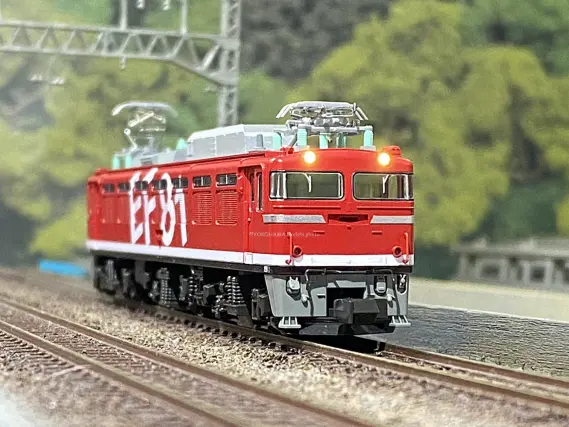 EF81 95レインボー塗装機 が入線しました。 KATO 3066-F | NGaugeJP